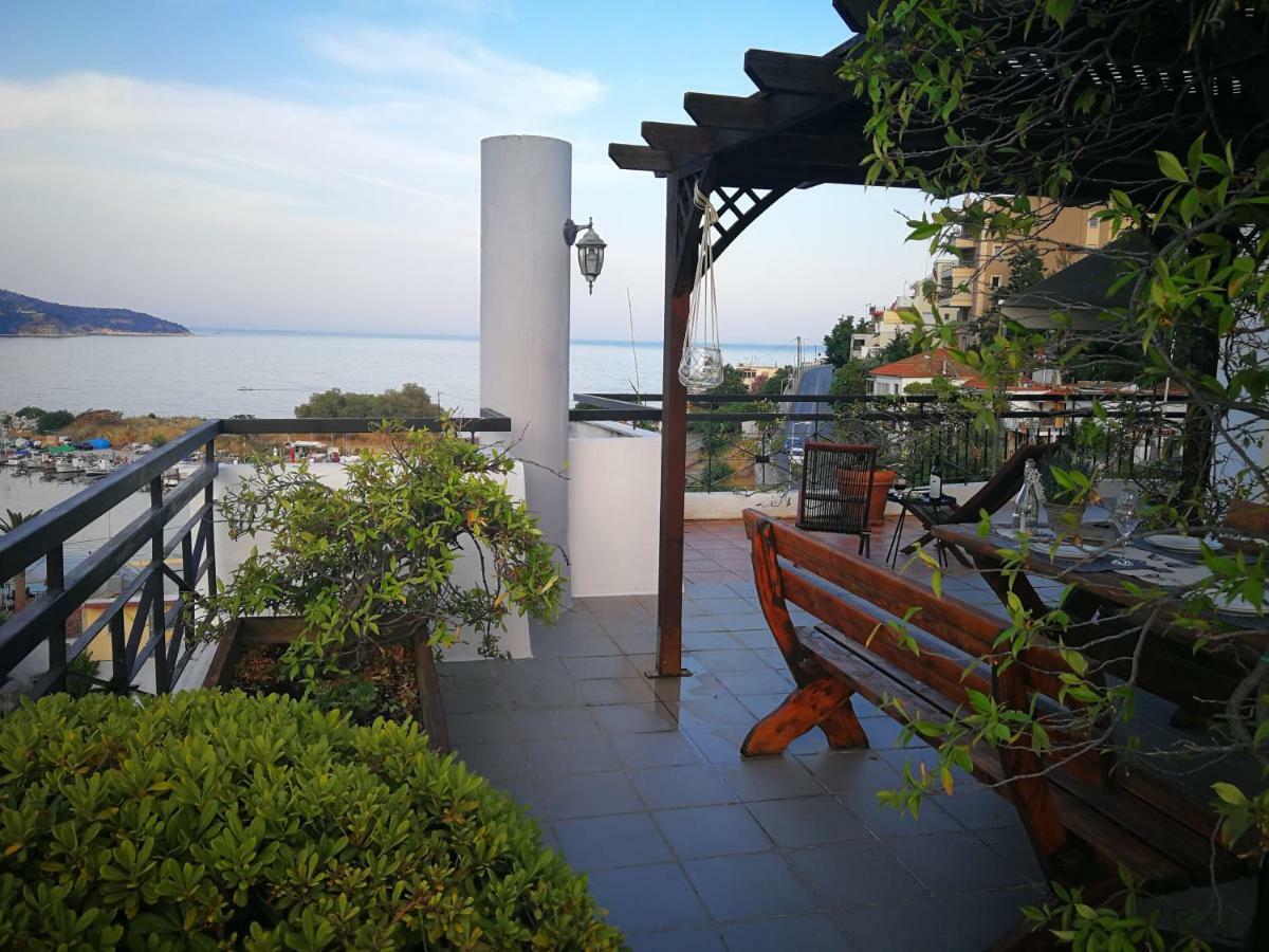 Port View Suites Kavala Buitenkant foto